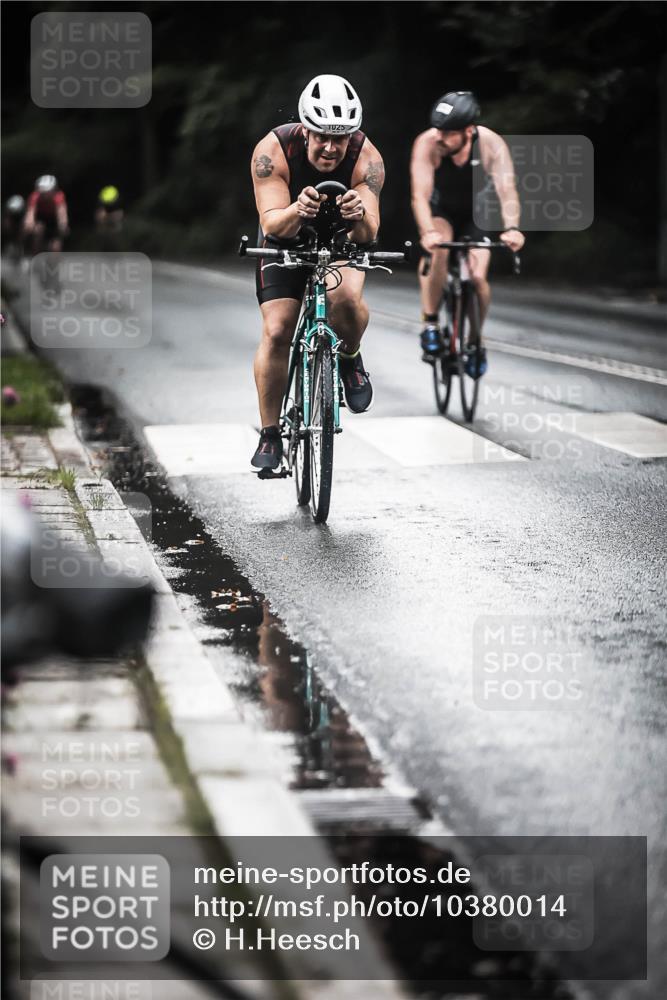 13.09.2026 - Stadtparktriathlon H.Heesch http://msf.ph/oto/10380014 13.09.2026 12:24:23 Radfahren 965, 1025, 1030, 1053, 1186 meine-sportfotos.de