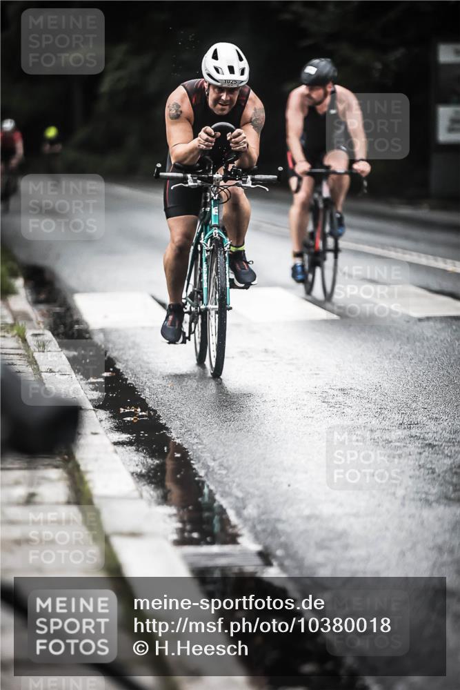 13.09.2026 - Stadtparktriathlon H.Heesch http://msf.ph/oto/10380018 13.09.2026 12:24:23 Radfahren 965, 1025, 1030, 1053, 1186 meine-sportfotos.de
