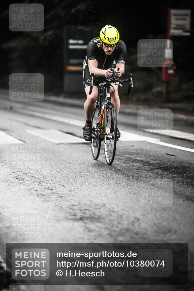 13.09.2026 - Stadtparktriathlon H.Heesch http://msf.ph/oto/10380074 13.09.2026 12:24:31 Radfahren 977, 1039, 1044, 1053, 1111, 1186 meine-sportfotos.de