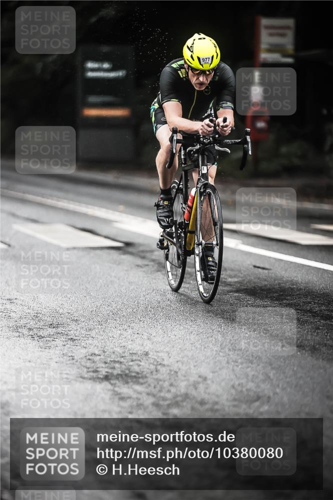 13.09.2026 - Stadtparktriathlon H.Heesch http://msf.ph/oto/10380080 13.09.2026 12:24:31 Radfahren 977, 1039, 1044, 1053, 1111, 1186 meine-sportfotos.de