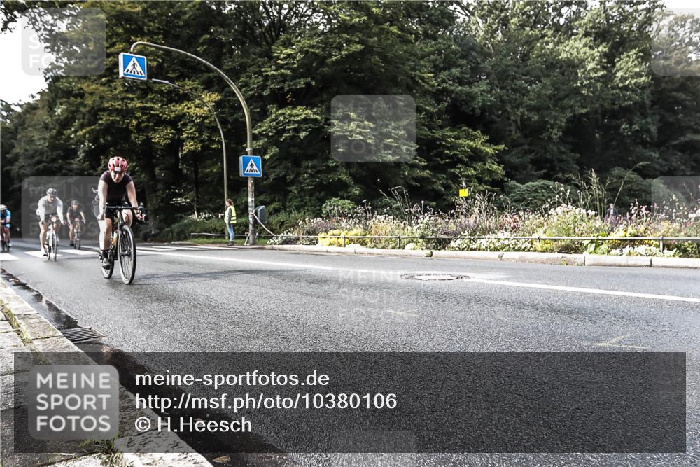 13.09.2026 - Stadtparktriathlon H.Heesch http://msf.ph/oto/10380106 13.09.2026 10:52:35 Radfahren 412, 454, 479, 502, 518, 569, 584 meine-sportfotos.de