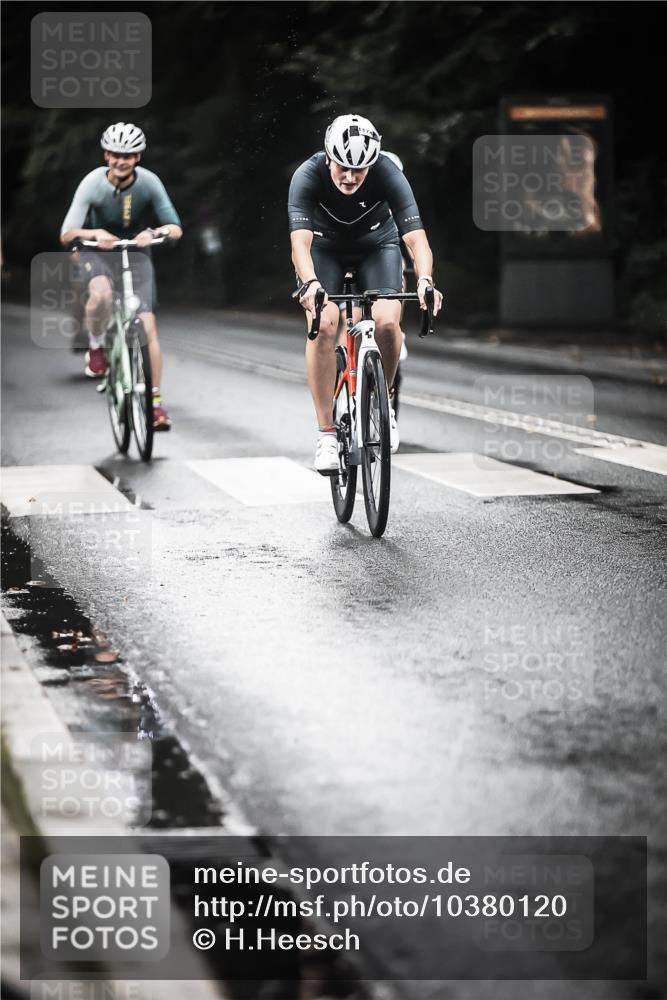 13.09.2026 - Stadtparktriathlon H.Heesch http://msf.ph/oto/10380120 13.09.2026 12:24:37 Radfahren 964, 977, 995, 1039, 1044, 1111, 1114, 1166, 1170, 1174 meine-sportfotos.de