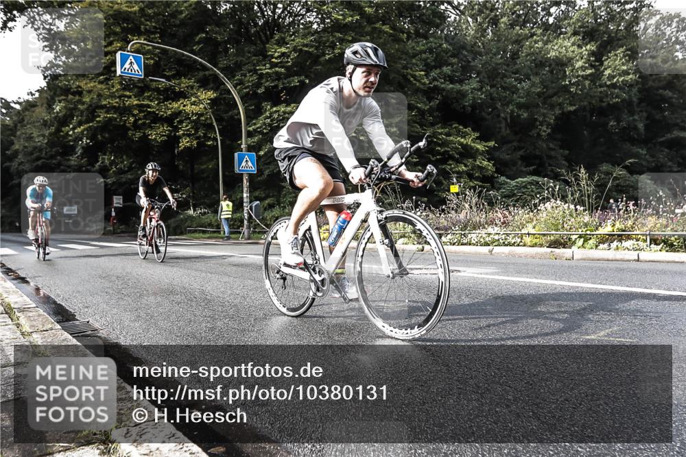 13.09.2026 - Stadtparktriathlon H.Heesch http://msf.ph/oto/10380131 13.09.2026 10:52:36 Radfahren 412, 454, 479, 502, 518, 569, 584 meine-sportfotos.de