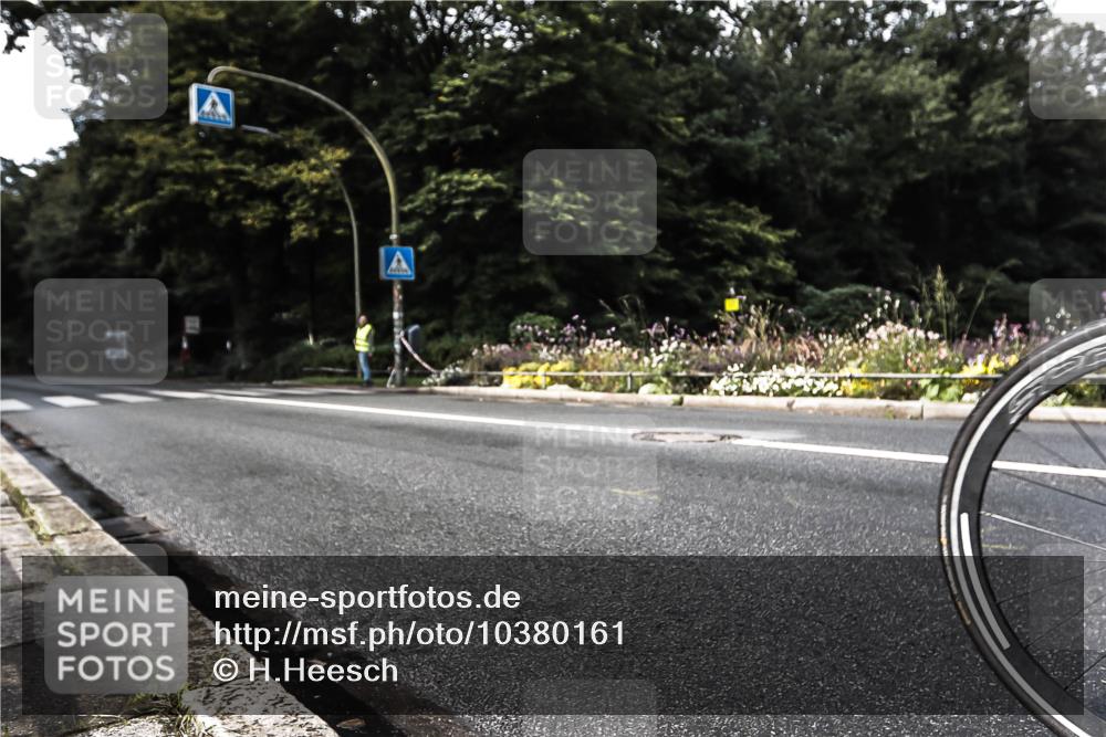 13.09.2026 - Stadtparktriathlon H.Heesch http://msf.ph/oto/10380161 13.09.2026 10:52:38 Radfahren 412, 454, 479, 569 meine-sportfotos.de