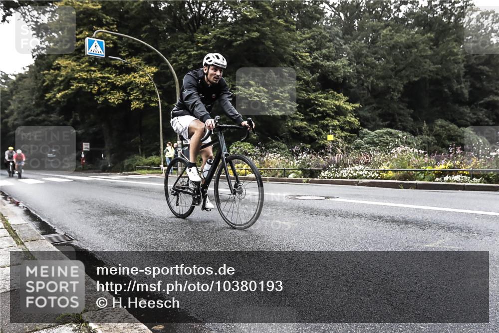 13.09.2026 - Stadtparktriathlon H.Heesch http://msf.ph/oto/10380193 13.09.2026 10:19:06 Radfahren 255, 274, 309, 465 meine-sportfotos.de
