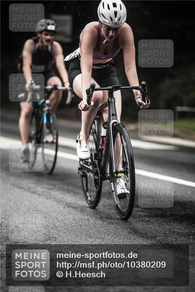 13.09.2026 - Stadtparktriathlon H.Heesch http://msf.ph/oto/10380209 13.09.2026 12:24:43 Radfahren 964, 995, 1114, 1166, 1170, 1174 meine-sportfotos.de