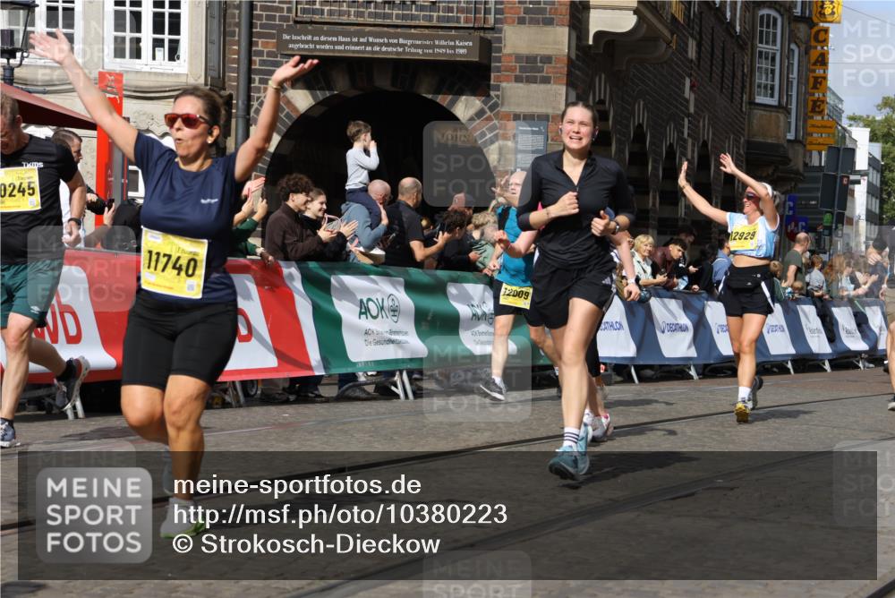 13.09.2026 - 21. swb-Marathon Bremen Strokosch-Dieckow http://msf.ph/oto/10380223 13.09.2026 11:04:32 Ziel 10182, 10291, 10390, 10516, 10613, 10671, 10672, 10726, 10912, 10913, 11221, 11318, 11336, 11539, 11720, 11726, 11740, 11909, 12001, 12103, 12113, 12276, 10198, 10283, 10481, 10877, 10940, 11006, 11114, 11364, 11366, 11592, 11705, 11991, 12005 meine-sportfotos.de