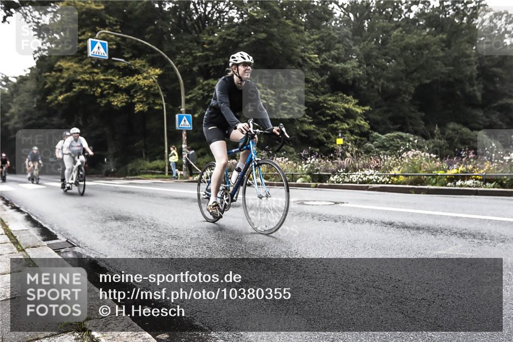 13.09.2026 - Stadtparktriathlon H.Heesch http://msf.ph/oto/10380355 13.09.2026 10:20:18 Radfahren 238, 248, 310, 400, 433, 450 meine-sportfotos.de