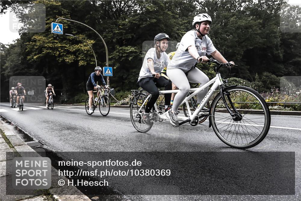 13.09.2026 - Stadtparktriathlon H.Heesch http://msf.ph/oto/10380369 13.09.2026 10:20:20 Radfahren 238, 248, 310, 385, 390, 400, 433, 450 meine-sportfotos.de