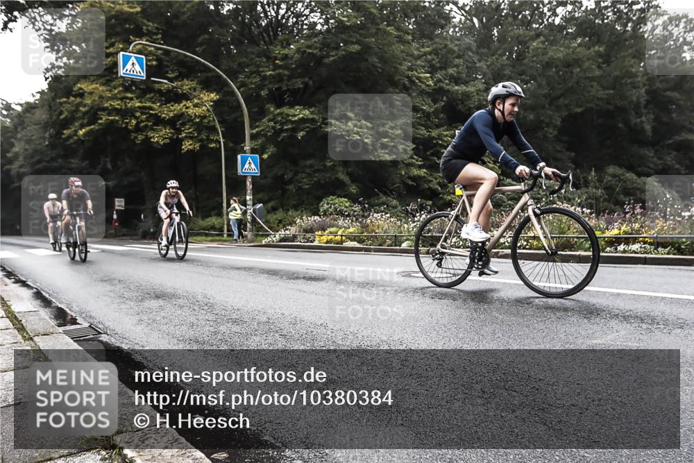13.09.2026 - Stadtparktriathlon H.Heesch http://msf.ph/oto/10380384 13.09.2026 10:20:20 Radfahren 238, 248, 310, 385, 390, 400, 433, 450 meine-sportfotos.de