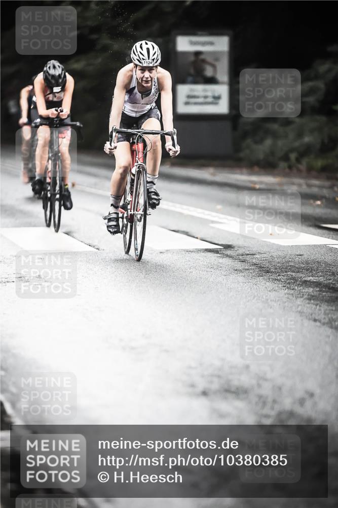 13.09.2026 - Stadtparktriathlon H.Heesch http://msf.ph/oto/10380385 13.09.2026 12:25:17 Radfahren 1031, 1036, 1048, 1085, 1104, 1124 meine-sportfotos.de