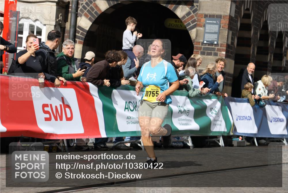 13.09.2026 - 21. swb-Marathon Bremen Strokosch-Dieckow http://msf.ph/oto/10380422 13.09.2026 11:04:37 Ziel 10182, 10245, 10291, 10390, 10516, 10526, 10613, 10671, 10672, 11214, 11215, 11221, 11248, 11336, 11410, 11539, 11720, 11726, 11740, 12001, 12009, 12103, 12113, 12276, 12929, 10198, 10283, 10315, 10481, 10729, 10855, 10856, 10940, 11006, 11272, 11364, 11366, 11395, 11518, 11592, 11705, 11757, 12005, 12420, 12493, 12495, 12498, 12500, 12502, 12563 meine-sportfotos.de