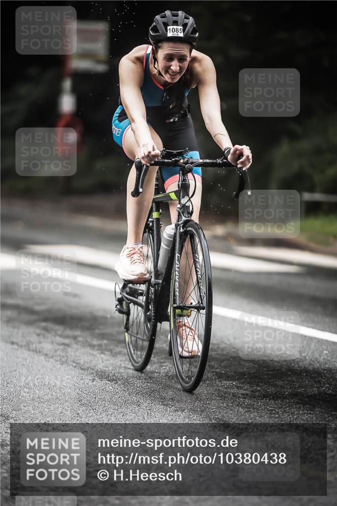 13.09.2026 - Stadtparktriathlon H.Heesch http://msf.ph/oto/10380438 13.09.2026 12:25:20 Radfahren 1031, 1048, 1085, 1104, 1124 meine-sportfotos.de
