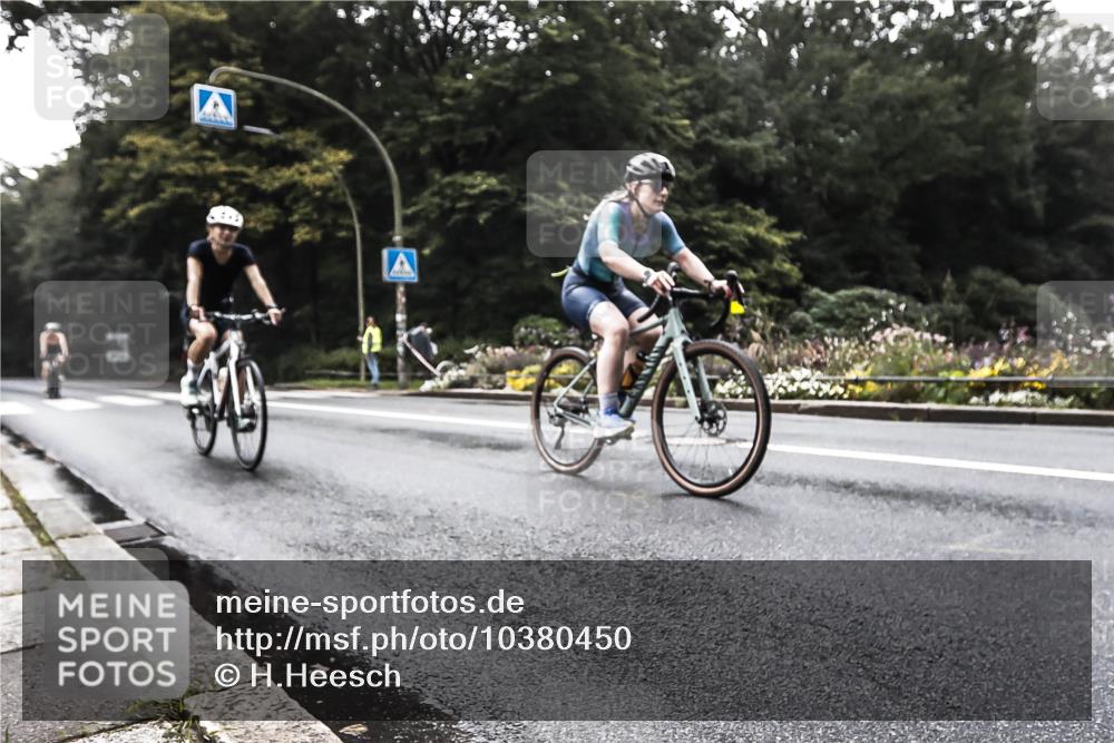 13.09.2026 - Stadtparktriathlon H.Heesch http://msf.ph/oto/10380450 13.09.2026 10:20:51 Radfahren 419, 429, 460, 462 meine-sportfotos.de