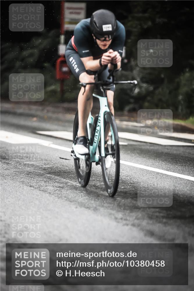 13.09.2026 - Stadtparktriathlon H.Heesch http://msf.ph/oto/10380458 13.09.2026 12:25:22 Radfahren 1048, 1085, 1104, 1124, 1139 meine-sportfotos.de