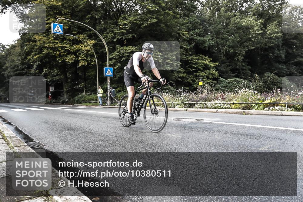 13.09.2026 - Stadtparktriathlon H.Heesch http://msf.ph/oto/10380511 13.09.2026 10:53:31 Radfahren 566 meine-sportfotos.de