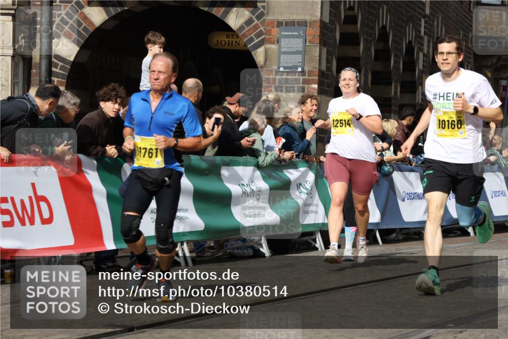 13.09.2026 - 21. swb-Marathon Bremen Strokosch-Dieckow http://msf.ph/oto/10380514 13.09.2026 11:04:41 Ziel 10182, 10245, 10291, 10526, 10613, 10755, 11214, 11215, 11221, 11248, 11336, 11410, 11720, 11726, 11740, 12009, 12276, 12929, 10198, 10283, 10315, 10729, 10741, 10855, 10856, 10940, 11006, 11133, 11272, 11366, 11395, 11518, 11705, 11757, 11939, 12005, 12420, 12493, 12495, 12498, 12500, 12502, 12563 meine-sportfotos.de