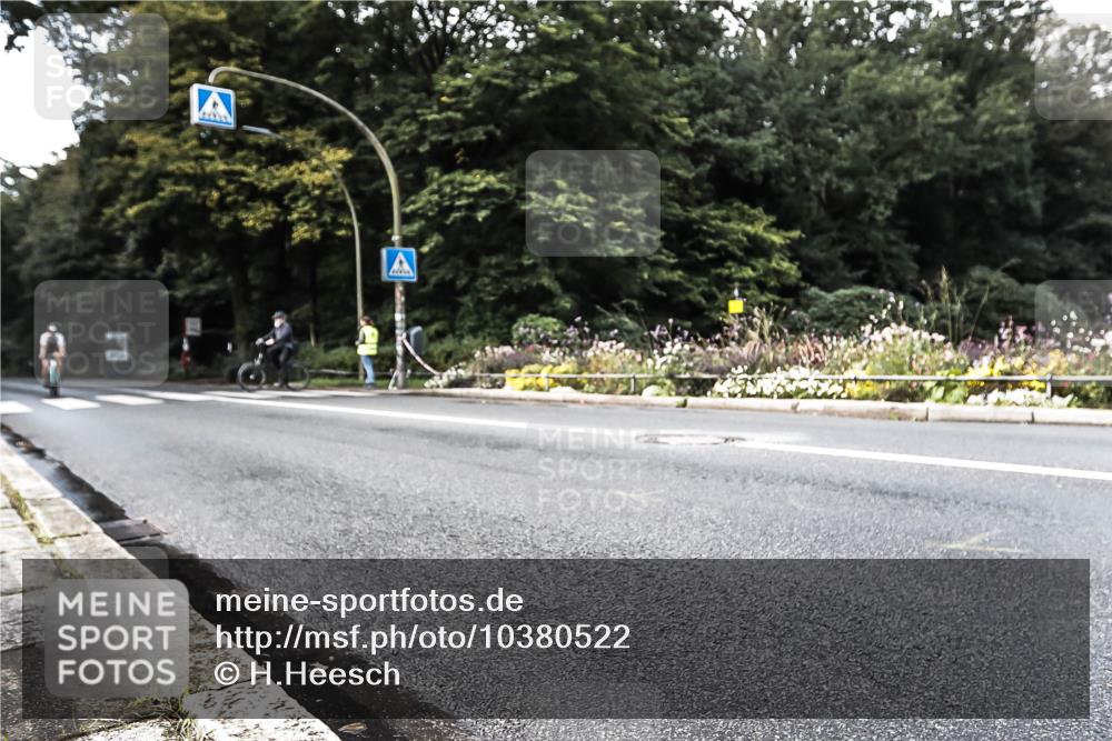 13.09.2026 - Stadtparktriathlon H.Heesch http://msf.ph/oto/10380522 13.09.2026 10:53:35 Radfahren 465 meine-sportfotos.de