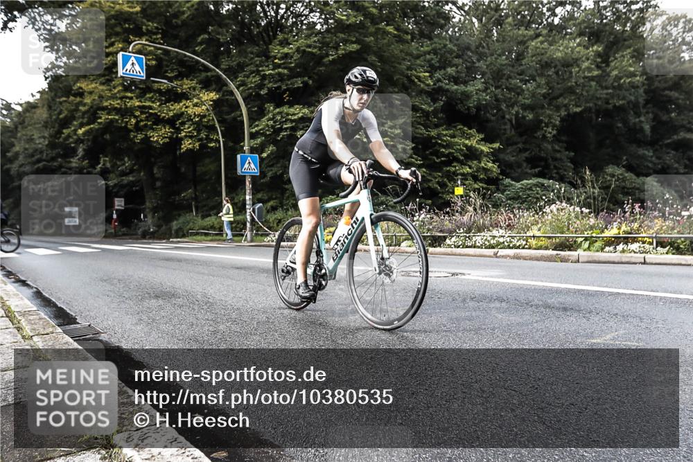 13.09.2026 - Stadtparktriathlon H.Heesch http://msf.ph/oto/10380535 13.09.2026 10:53:38 Radfahren 465 meine-sportfotos.de