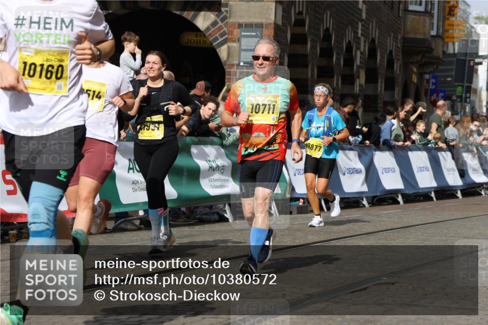13.09.2026 - 21. swb-Marathon Bremen Strokosch-Dieckow http://msf.ph/oto/10380572 13.09.2026 11:04:43 Ziel 10160, 10182, 10245, 10291, 10526, 10613, 10711, 10755, 11214, 11215, 11221, 11248, 11336, 11410, 11720, 11740, 11761, 12009, 12929, 10198, 10283, 10315, 10729, 10741, 10855, 10856, 10940, 11006, 11133, 11272, 11395, 11518, 11757, 11939, 12005, 12235, 12420, 12493, 12495, 12498, 12500, 12502, 12563 meine-sportfotos.de