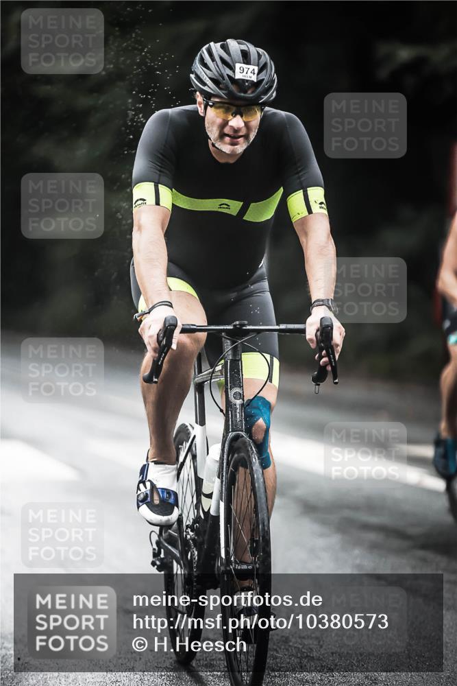 13.09.2026 - Stadtparktriathlon H.Heesch http://msf.ph/oto/10380573 13.09.2026 12:25:43 Radfahren 951, 974, 981, 1097 meine-sportfotos.de
