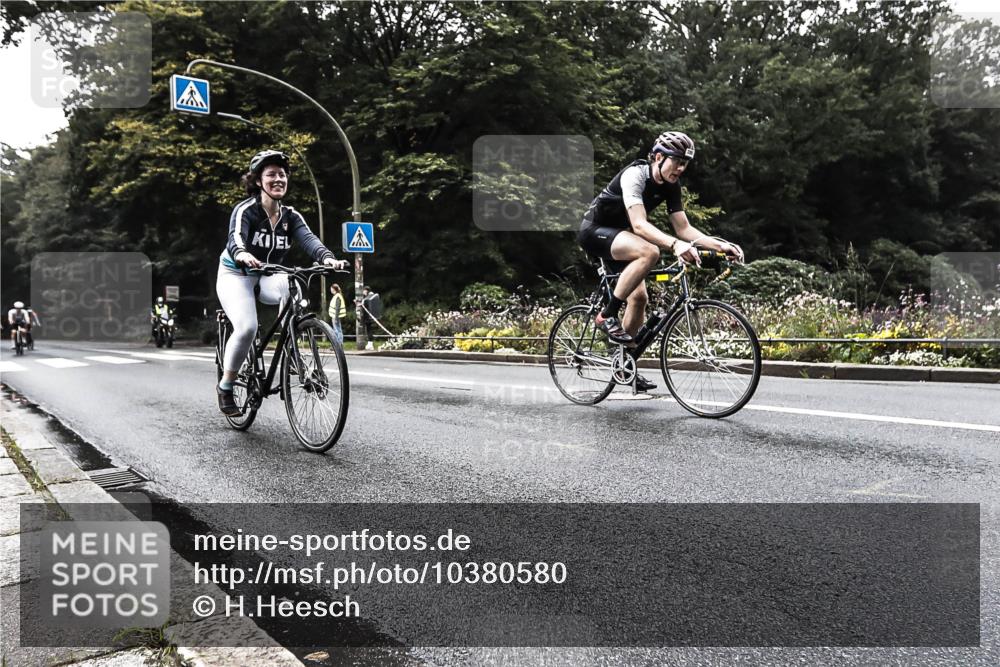 13.09.2026 - Stadtparktriathlon H.Heesch http://msf.ph/oto/10380580 13.09.2026 10:21:31 Radfahren 220, 268, 294, 296, 303, 321, 326, 413 meine-sportfotos.de