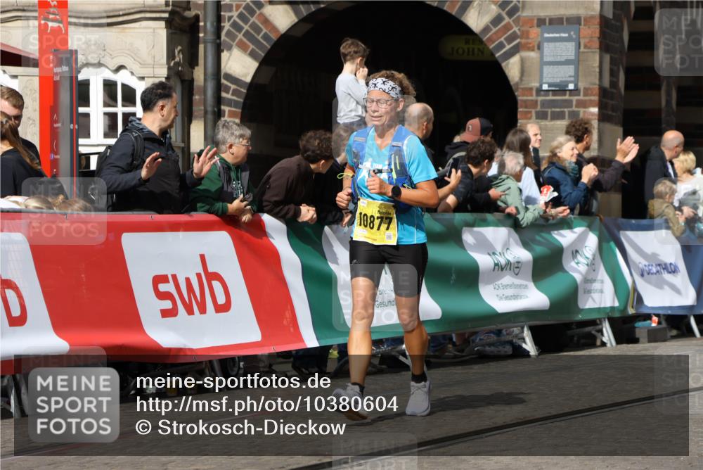 13.09.2026 - 21. swb-Marathon Bremen Strokosch-Dieckow http://msf.ph/oto/10380604 13.09.2026 11:04:45 Ziel 10160, 10182, 10245, 10526, 10613, 10711, 10755, 11214, 11215, 11248, 11336, 11410, 11720, 11740, 11761, 11991, 12009, 12929, 10198, 10315, 10465, 10729, 10741, 10850, 10855, 10856, 10940, 10975, 11006, 11133, 11272, 11395, 11518, 11757, 11939, 12005, 12235, 12420, 12493, 12495, 12498, 12500, 12502, 12522, 12563 meine-sportfotos.de