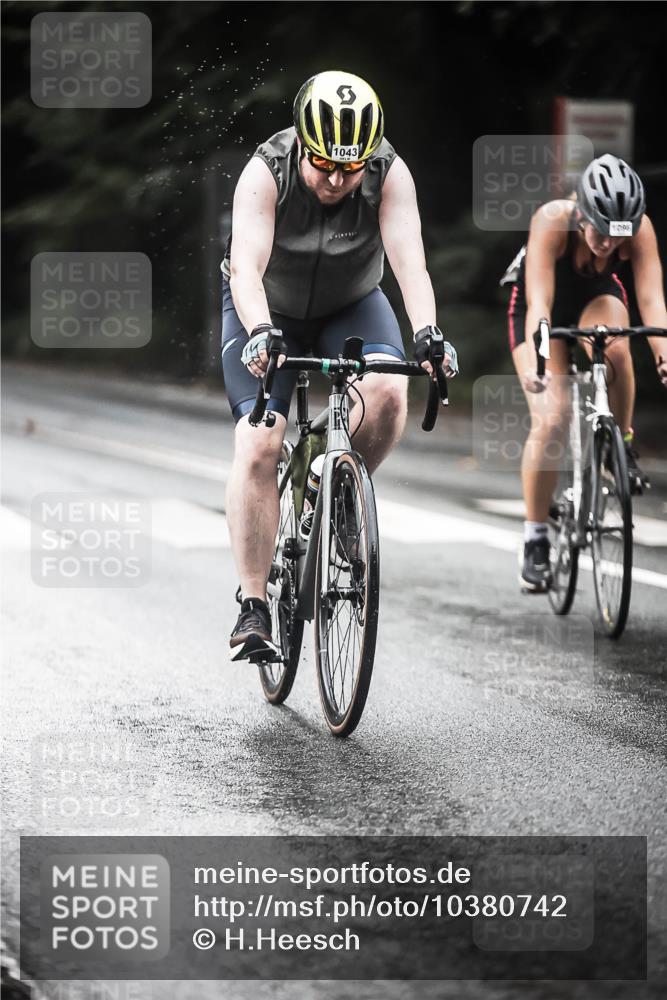 13.09.2026 - Stadtparktriathlon H.Heesch http://msf.ph/oto/10380742 13.09.2026 12:26:08 Radfahren 1043, 1045, 1065, 1086, 1096, 1115 meine-sportfotos.de
