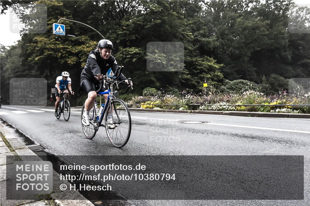 13.09.2026 - Stadtparktriathlon H.Heesch http://msf.ph/oto/10380794 13.09.2026 10:22:49 Radfahren 217, 339, 380, 431, 442 meine-sportfotos.de