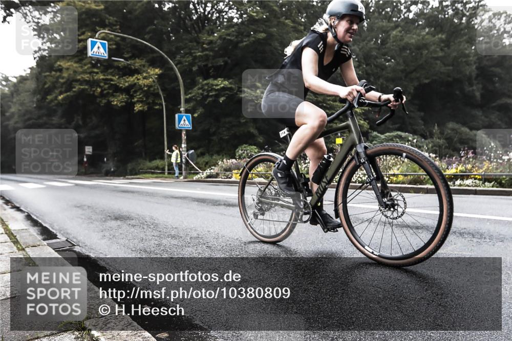 13.09.2026 - Stadtparktriathlon H.Heesch http://msf.ph/oto/10380809 13.09.2026 10:23:00 Radfahren 314 meine-sportfotos.de