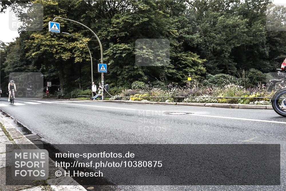 13.09.2026 - Stadtparktriathlon H.Heesch http://msf.ph/oto/10380875 13.09.2026 10:55:47 Radfahren 361, 470 meine-sportfotos.de