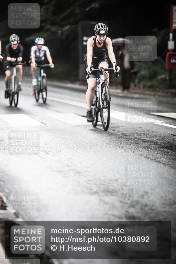 13.09.2026 - Stadtparktriathlon H.Heesch http://msf.ph/oto/10380892 13.09.2026 12:26:19 Radfahren 987, 1008, 1045, 1052, 1086, 1089, 1093, 1099, 1131, 1147, 1161 meine-sportfotos.de