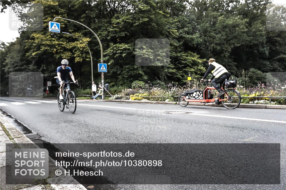 13.09.2026 - Stadtparktriathlon H.Heesch http://msf.ph/oto/10380898 13.09.2026 10:55:50 Radfahren 361, 470 meine-sportfotos.de