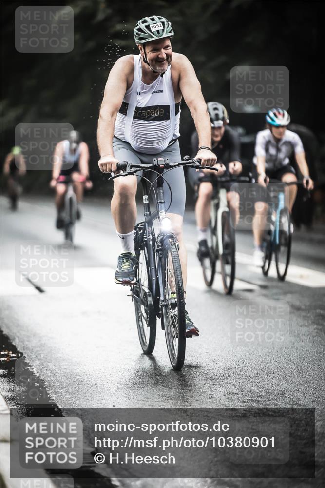 13.09.2026 - Stadtparktriathlon H.Heesch http://msf.ph/oto/10380901 13.09.2026 12:26:20 Radfahren 987, 1008, 1045, 1052, 1073, 1086, 1089, 1093, 1099, 1131, 1147, 1161 meine-sportfotos.de