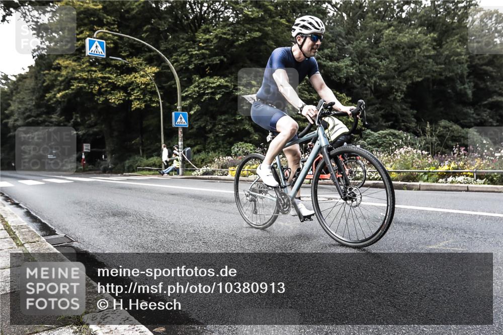 13.09.2026 - Stadtparktriathlon H.Heesch http://msf.ph/oto/10380913 13.09.2026 10:55:50 Radfahren 361, 470 meine-sportfotos.de