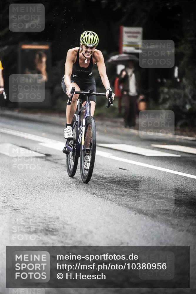 13.09.2026 - Stadtparktriathlon H.Heesch http://msf.ph/oto/10380956 13.09.2026 12:26:26 Radfahren 1027, 1029, 1052, 1067, 1073, 1078, 1083, 1089, 1093, 1146, 1161, 1167, 1184 meine-sportfotos.de