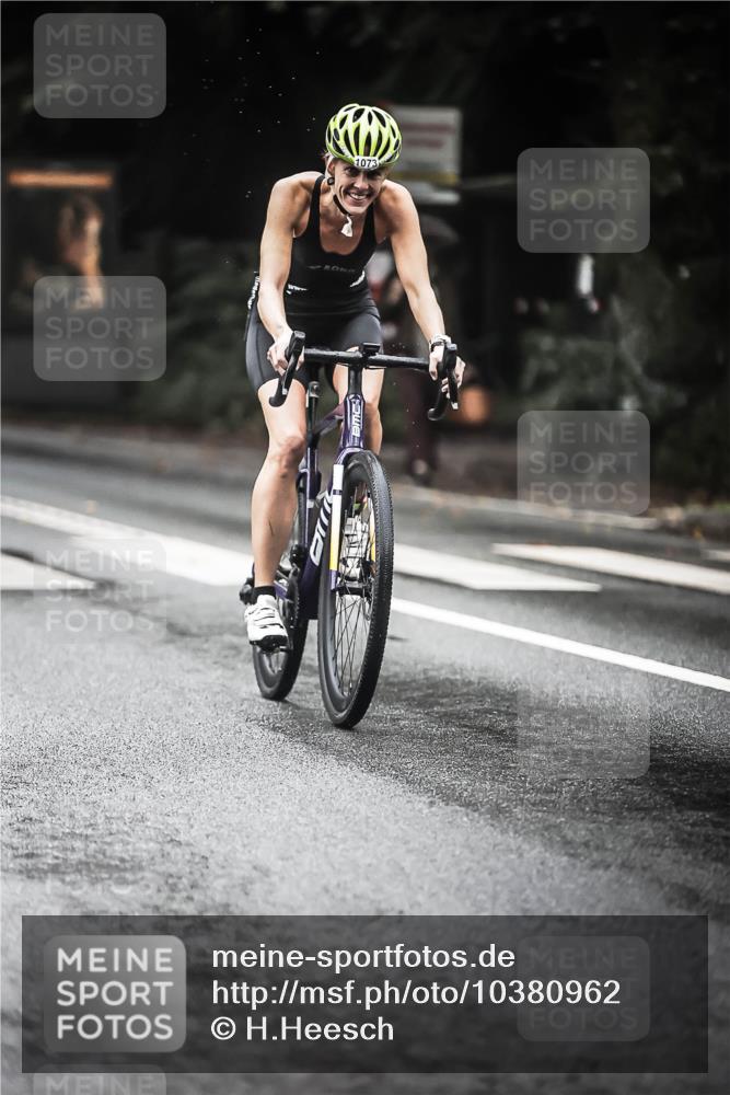 13.09.2026 - Stadtparktriathlon H.Heesch http://msf.ph/oto/10380962 13.09.2026 12:26:26 Radfahren 1027, 1029, 1052, 1067, 1073, 1078, 1083, 1089, 1093, 1146, 1161, 1167, 1184 meine-sportfotos.de