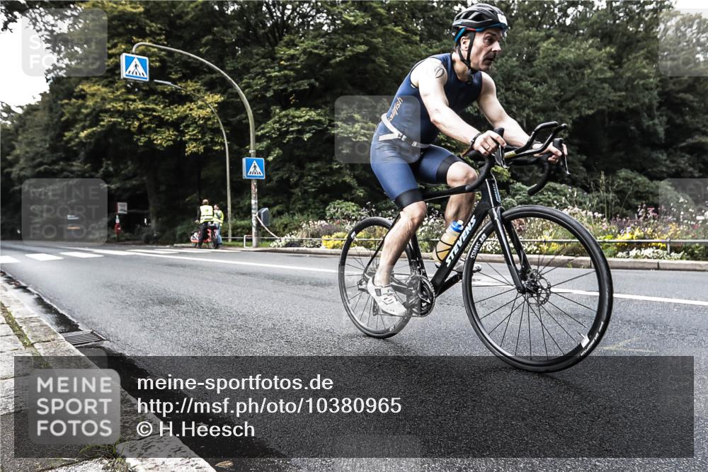 13.09.2026 - Stadtparktriathlon H.Heesch http://msf.ph/oto/10380965 13.09.2026 10:56:13 Radfahren 1799 meine-sportfotos.de