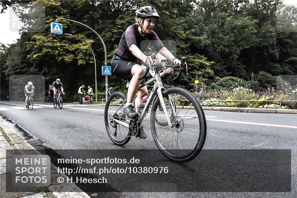 13.09.2026 - Stadtparktriathlon H.Heesch http://msf.ph/oto/10380976 13.09.2026 10:56:26 Radfahren 428, 509, 640, 683, 708 meine-sportfotos.de