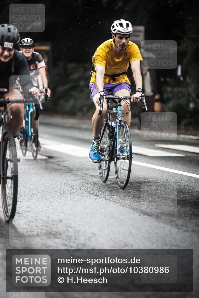 13.09.2026 - Stadtparktriathlon H.Heesch http://msf.ph/oto/10380986 13.09.2026 12:26:27 Radfahren 1027, 1029, 1067, 1073, 1078, 1083, 1089, 1093, 1146, 1161, 1167, 1184 meine-sportfotos.de
