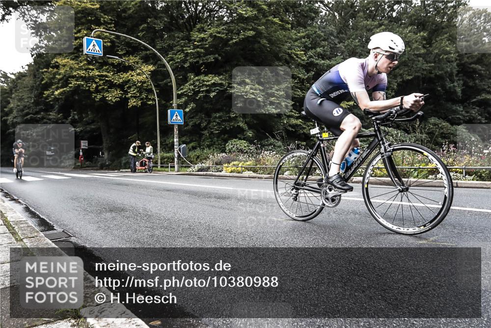 13.09.2026 - Stadtparktriathlon H.Heesch http://msf.ph/oto/10380988 13.09.2026 10:56:27 Radfahren 428, 509, 640, 683, 708 meine-sportfotos.de