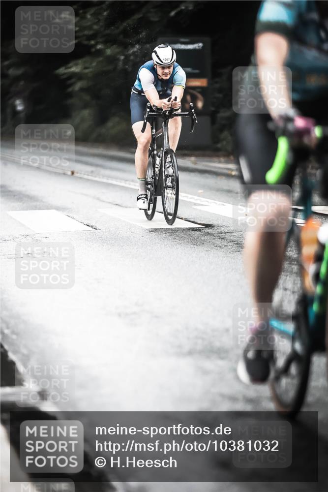 13.09.2026 - Stadtparktriathlon H.Heesch http://msf.ph/oto/10381032 13.09.2026 12:26:30 Radfahren 1027, 1029, 1067, 1073, 1078, 1083, 1146, 1159, 1167, 1184 meine-sportfotos.de