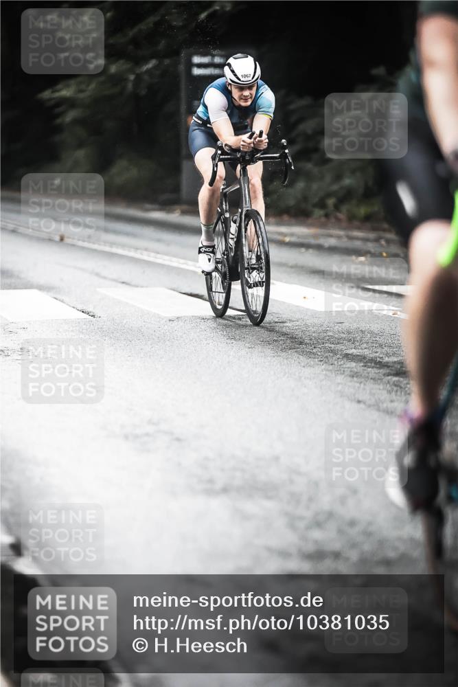 13.09.2026 - Stadtparktriathlon H.Heesch http://msf.ph/oto/10381035 13.09.2026 12:26:30 Radfahren 1027, 1029, 1067, 1073, 1078, 1083, 1146, 1159, 1167, 1184 meine-sportfotos.de