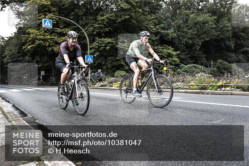 13.09.2026 - Stadtparktriathlon H.Heesch http://msf.ph/oto/10381047 13.09.2026 10:56:58 Radfahren 394, 522, 600 meine-sportfotos.de