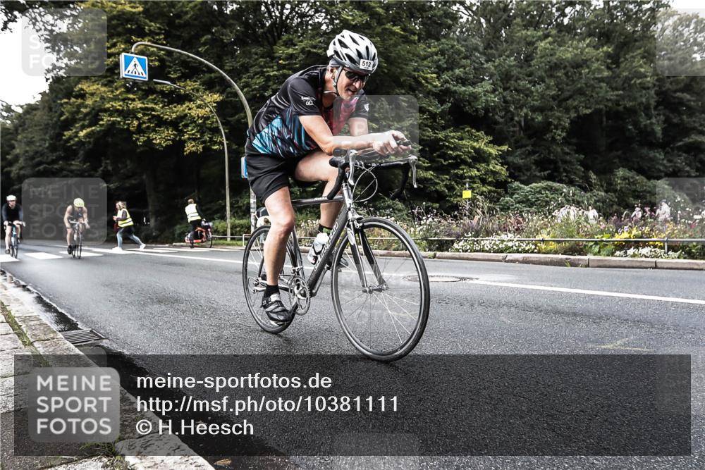 13.09.2026 - Stadtparktriathlon H.Heesch http://msf.ph/oto/10381111 13.09.2026 10:57:37 Radfahren 400, 512, 559, 560, 619 meine-sportfotos.de