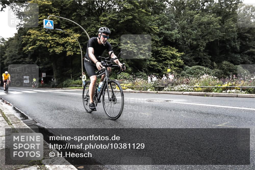 13.09.2026 - Stadtparktriathlon H.Heesch http://msf.ph/oto/10381129 13.09.2026 10:57:46 Radfahren 476, 503, 554 meine-sportfotos.de