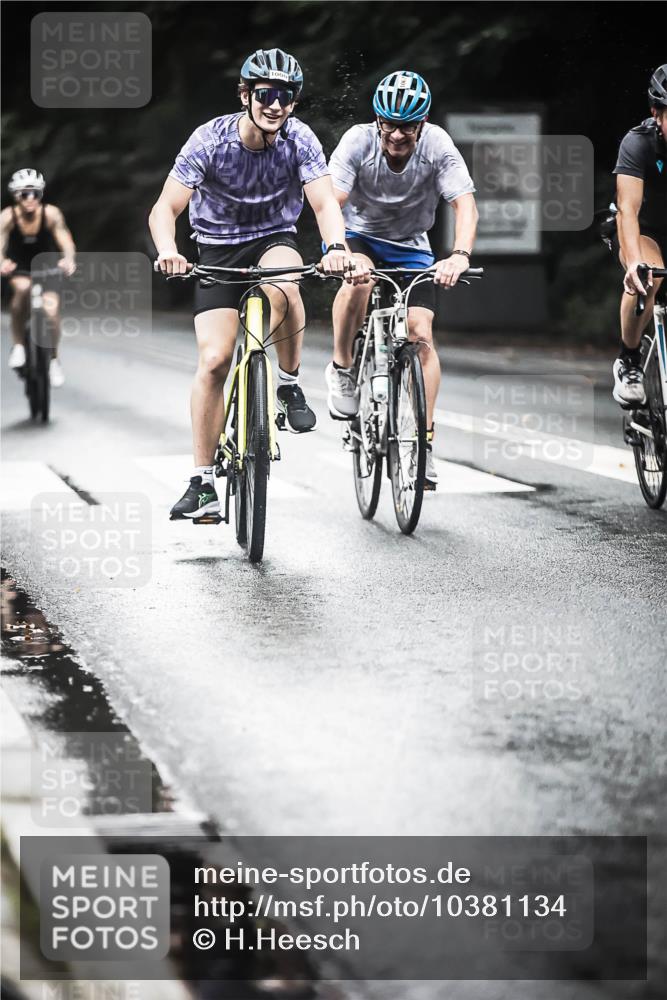 13.09.2026 - Stadtparktriathlon H.Heesch http://msf.ph/oto/10381134 13.09.2026 12:26:42 Radfahren 972, 980, 1000, 1037, 1062, 1063, 1159, 1178 meine-sportfotos.de