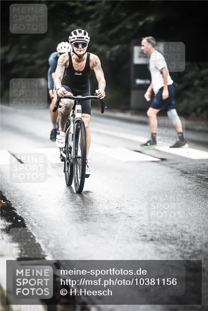 13.09.2026 - Stadtparktriathlon H.Heesch http://msf.ph/oto/10381156 13.09.2026 12:26:44 Radfahren 955, 972, 1000, 1037, 1062, 1063, 1178 meine-sportfotos.de