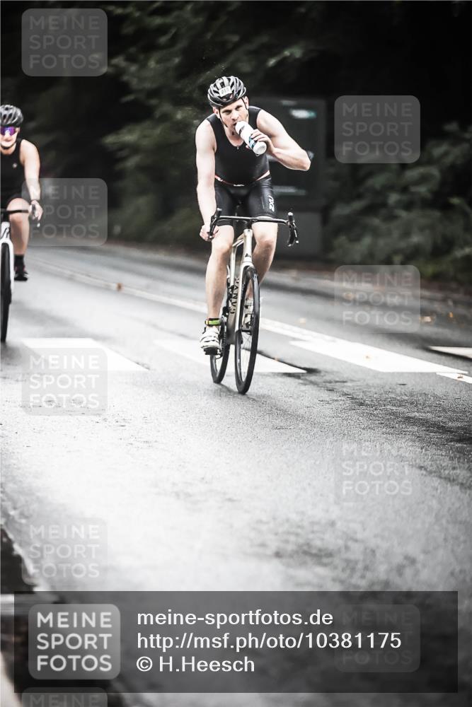 13.09.2026 - Stadtparktriathlon H.Heesch http://msf.ph/oto/10381175 13.09.2026 12:26:50 Radfahren 955, 970, 1024, 1037, 1106, 1144, 1145, 1178 meine-sportfotos.de