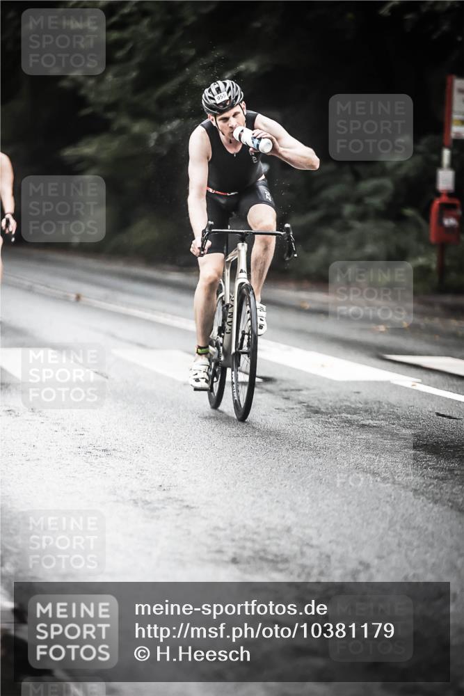 13.09.2026 - Stadtparktriathlon H.Heesch http://msf.ph/oto/10381179 13.09.2026 12:26:50 Radfahren 955, 970, 1024, 1037, 1106, 1144, 1145, 1178 meine-sportfotos.de